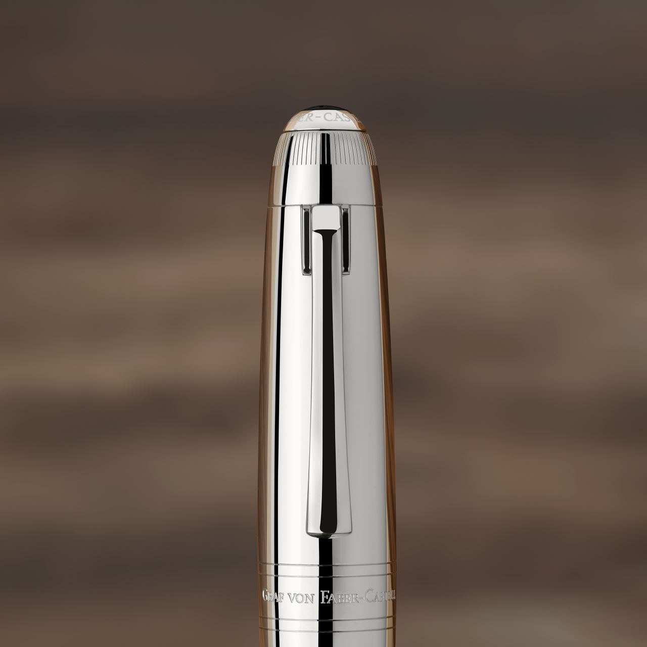 Graf-von-Faber-Castell - Fountain Pen Magnum OM
