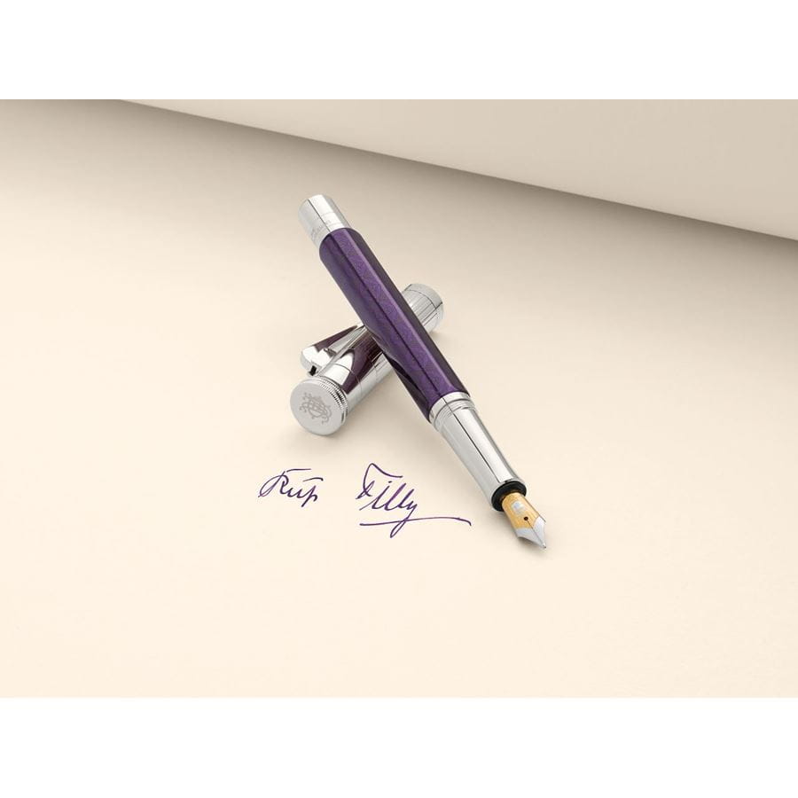 Graf-von-Faber-Castell - Fountain pen Limited Edition Heritage Ottilie - Medium