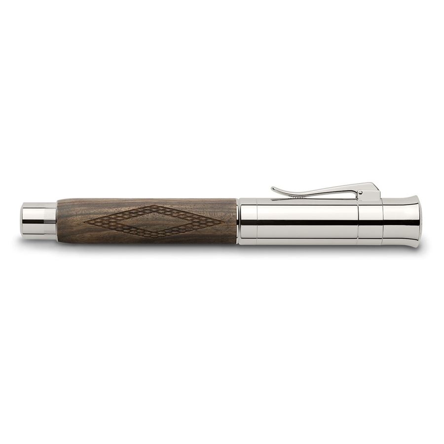 Graf-von-Faber-Castell - Fountain pen Pen of the Year 2010 Medium