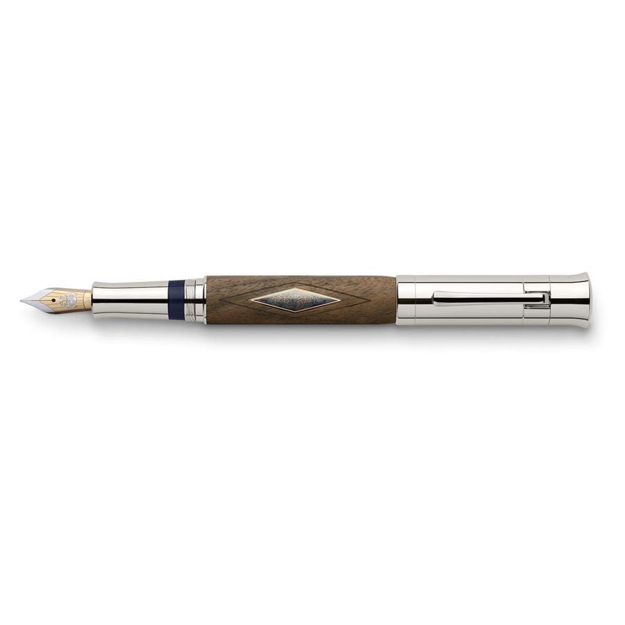 Graf-von-Faber-Castell - Fountain pen Pen of the Year 2010 Fine