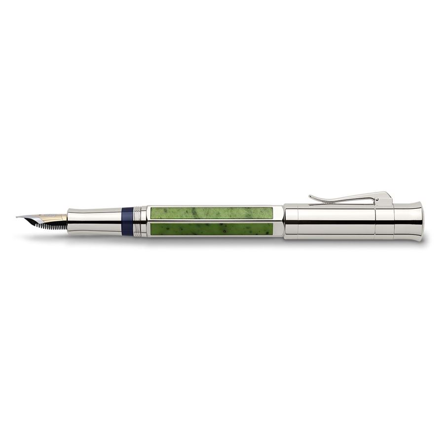 Graf-von-Faber-Castell - Fountain pen Pen of the Year 2011 Medium